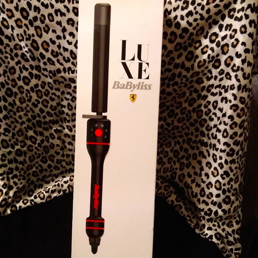 LUXE BaByliss 1 IN PROFESSIONAL CURLING WAND